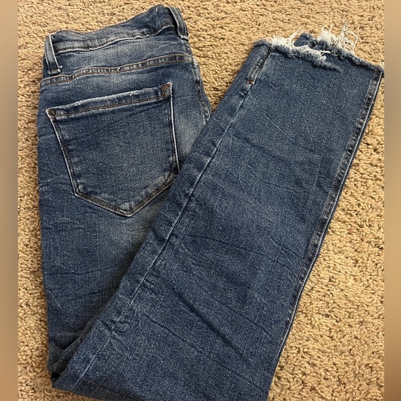 Kenzie Jeans - Picture 1 of 5
